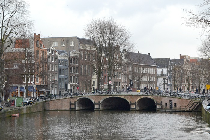 Amsterdam, Grachten - Carotellstheworld