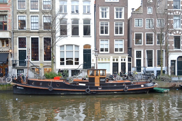 Amsterdam, Boot - Carotellstheworld